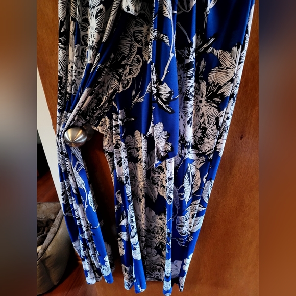 Women jumpsuit - Picture 2 of 4